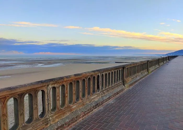 Calme Et Cosy, T2 Refait à Neuf En Juillet 2025 * Cabourg